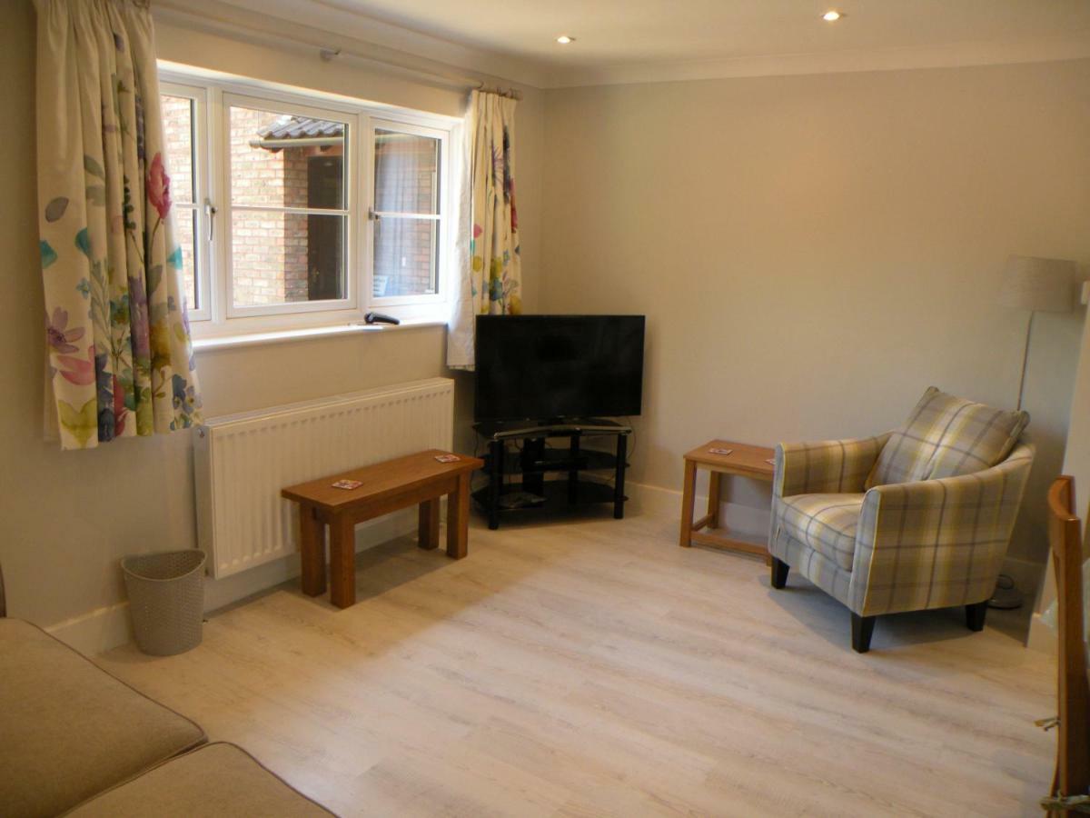 Woodfield Self-Catering Apartment Кембридж Экстерьер фото