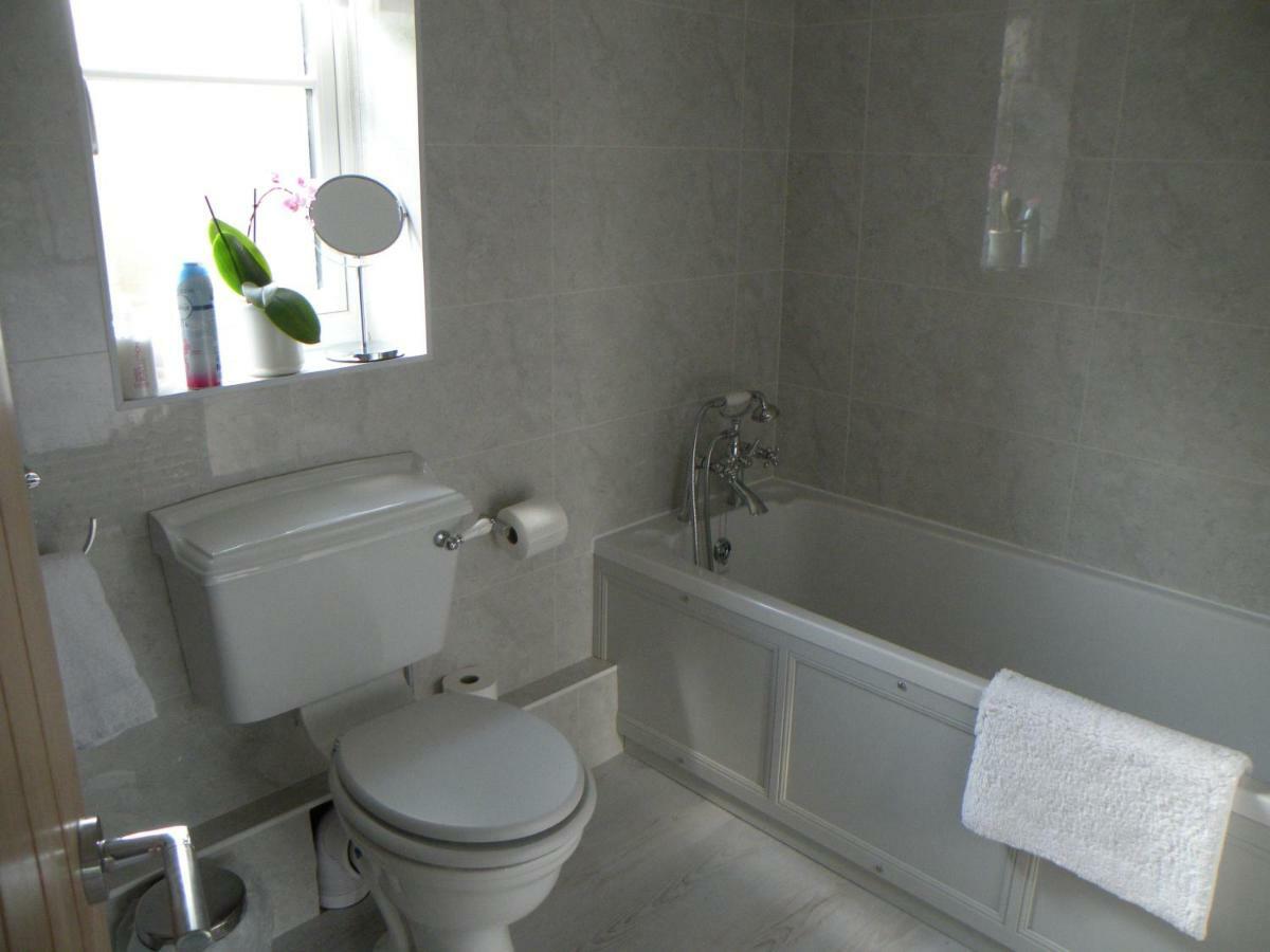 Woodfield Self-Catering Apartment Кембридж Экстерьер фото