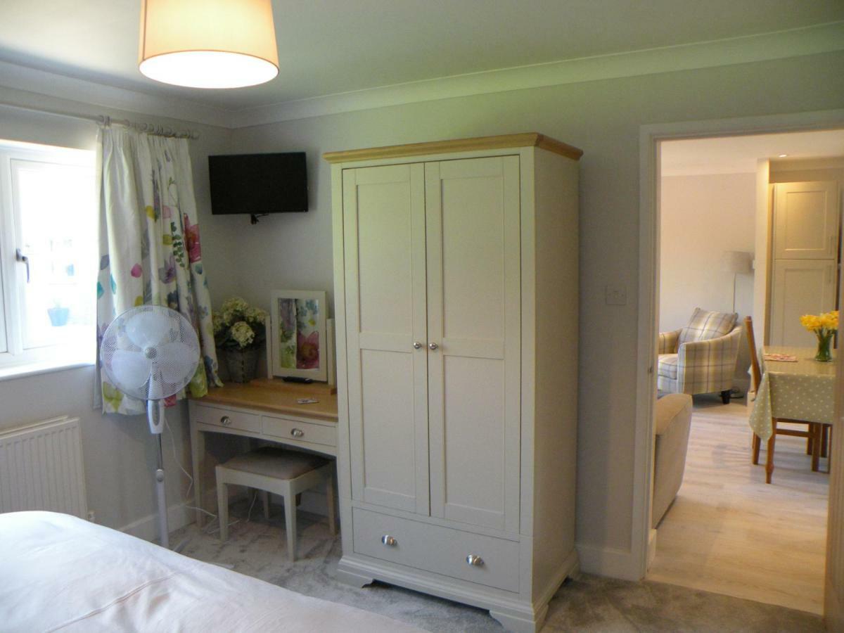 Woodfield Self-Catering Apartment Кембридж Экстерьер фото